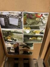 Box of decor
