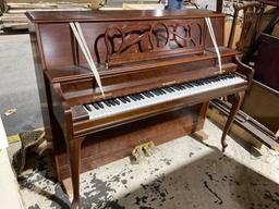 Baldwin piano