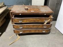Chest of drawers