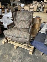 Chair and misc pallet