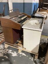 Organ and sink