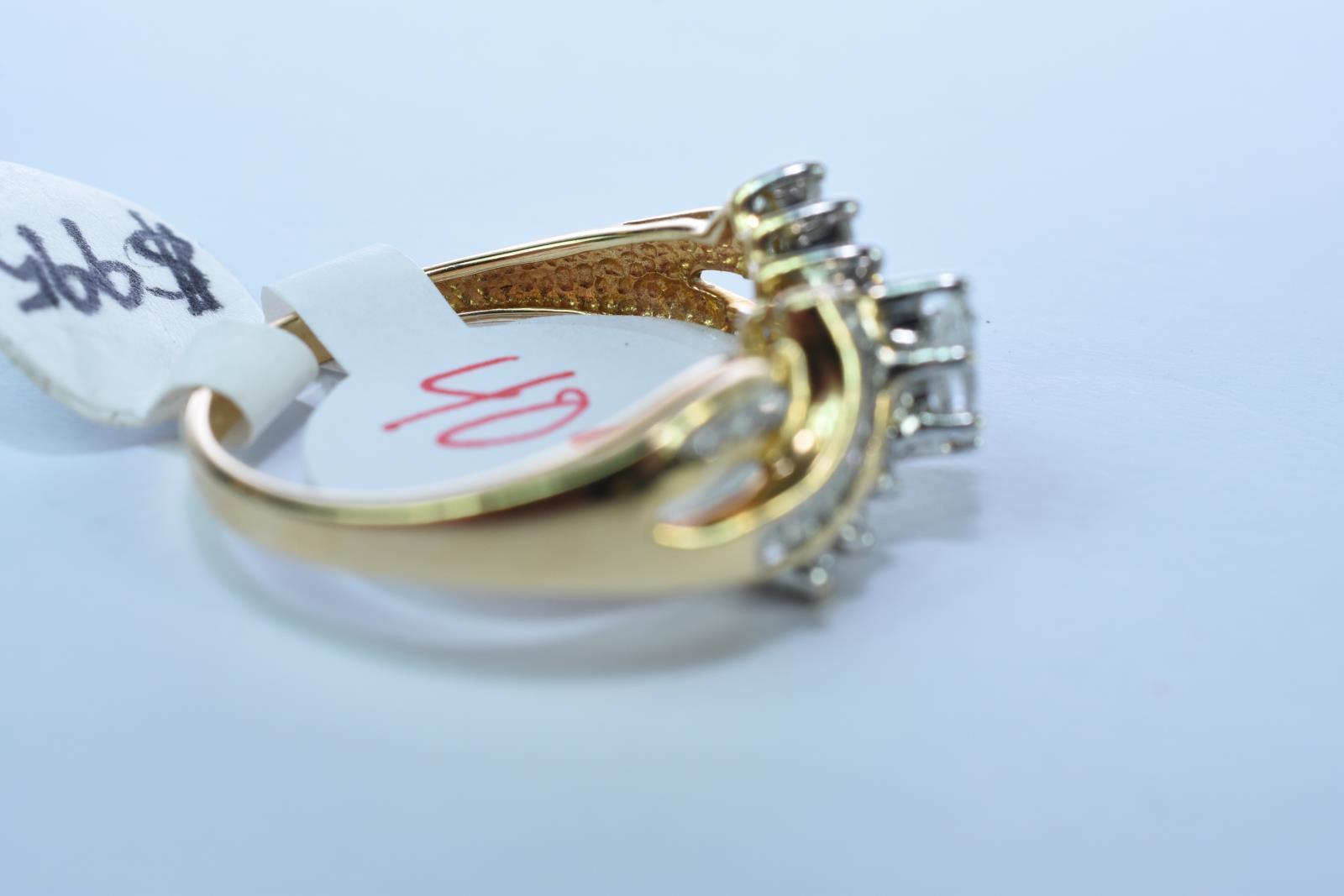 14KT GOLD RING 3 GTW, $995.00 RETAIL VALUE, SIZE 6 1/2