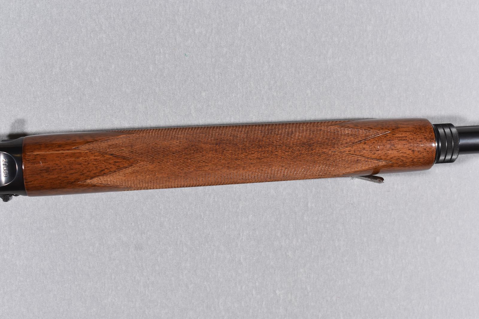 BROWNING A-5 LIGHT TWELEVE, SN 21060RN211