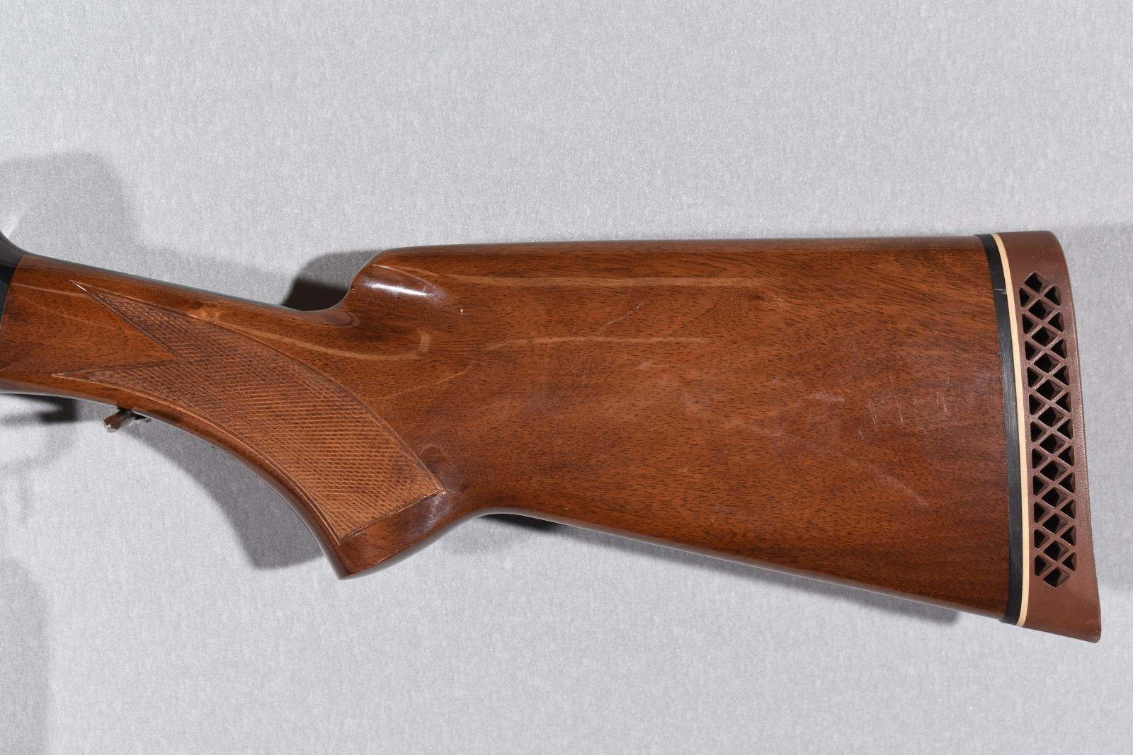 BROWNING A-5 LIGHT TWELEVE, SN 21060RN211