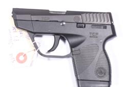 TAURUS PT738, SN 46944E