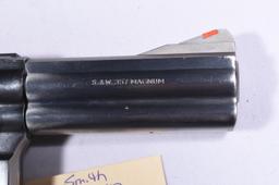 SMITH WESSON 686, SN AJZ6888,