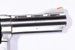 TAURUS 689, SN ML885578