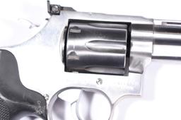 TAURUS 689, SN ML885578