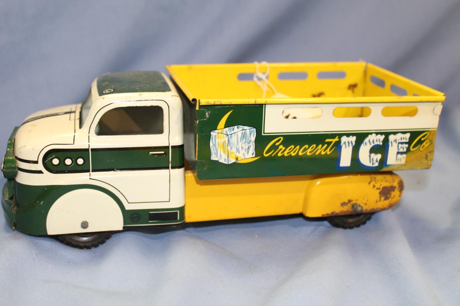 MARX CRESENT ICE TRUCK 11 IN LONG