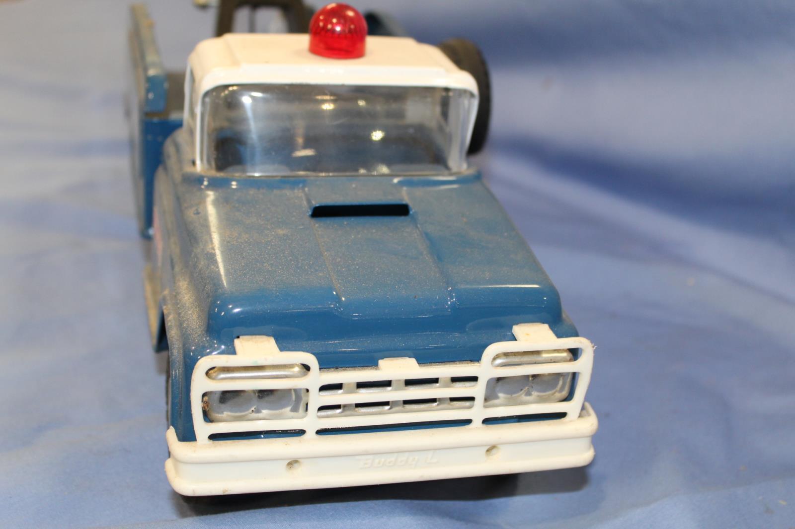 BUDDY L 24 HOUR SERVICE WRECKER, 15.5 IN LONG