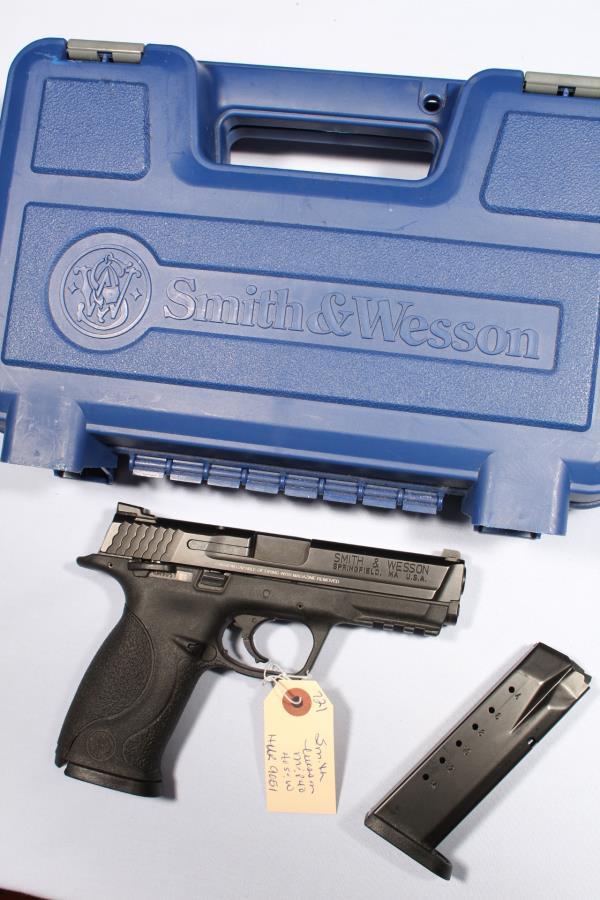 SMITH WESSON M&P 40, SN HUR9051