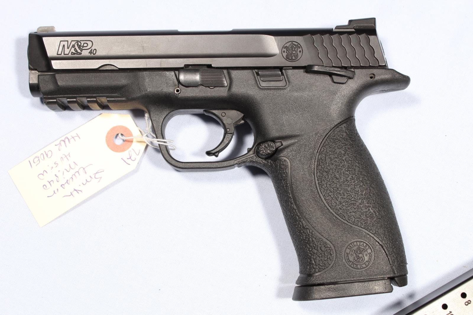 SMITH WESSON M&P 40, SN HUR9051
