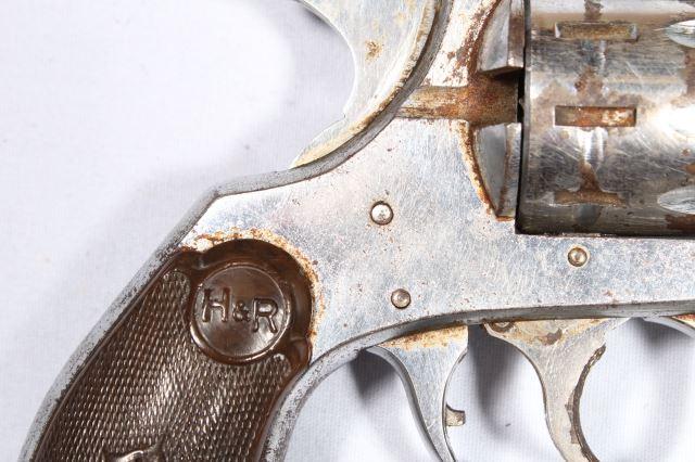 H&R 923, SN L55266,