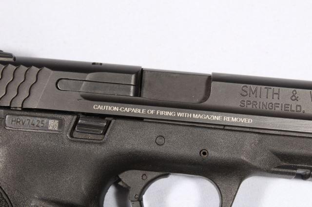 SMITH WESSON M&P, SN HRV7425,