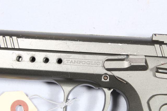 2 PC AIRSOFT KWC & KWD