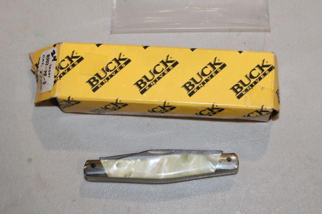 BUCK 303T KNIFE W/ BOX