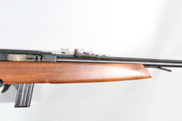 MOSSBERG 702 PLINKSTER, SN EKF3247541,