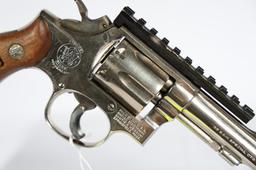 SMITH WESSON 15-3, SN 8K90109,