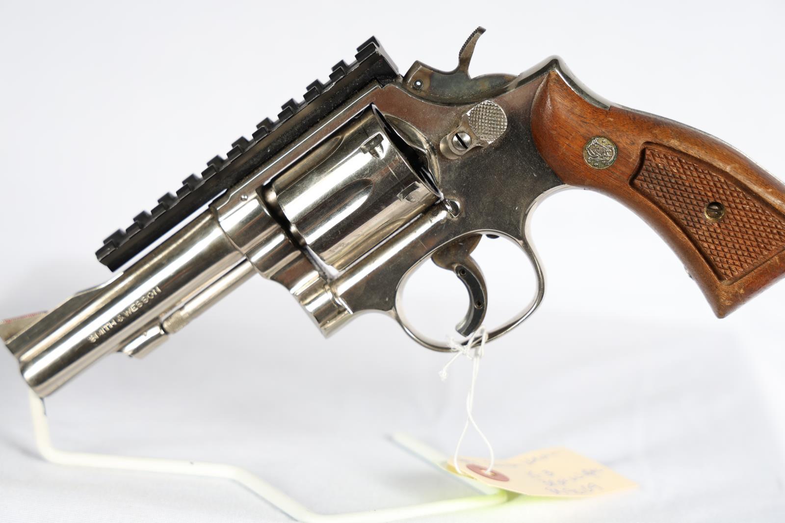 SMITH WESSON 15-3, SN 8K90109,