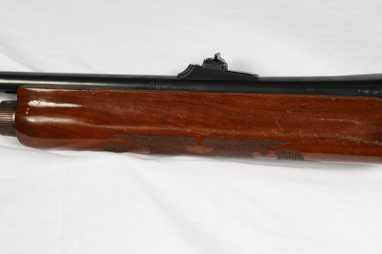 REMINGTON 1100, SN M462058X,