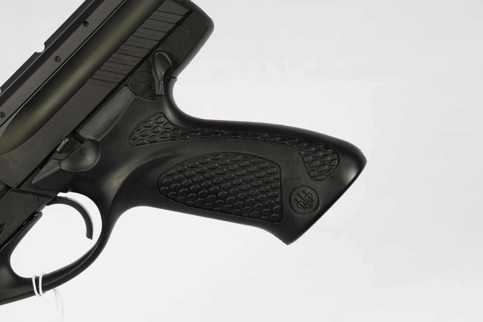 BERETTA U22 NEOS, SN T21758,