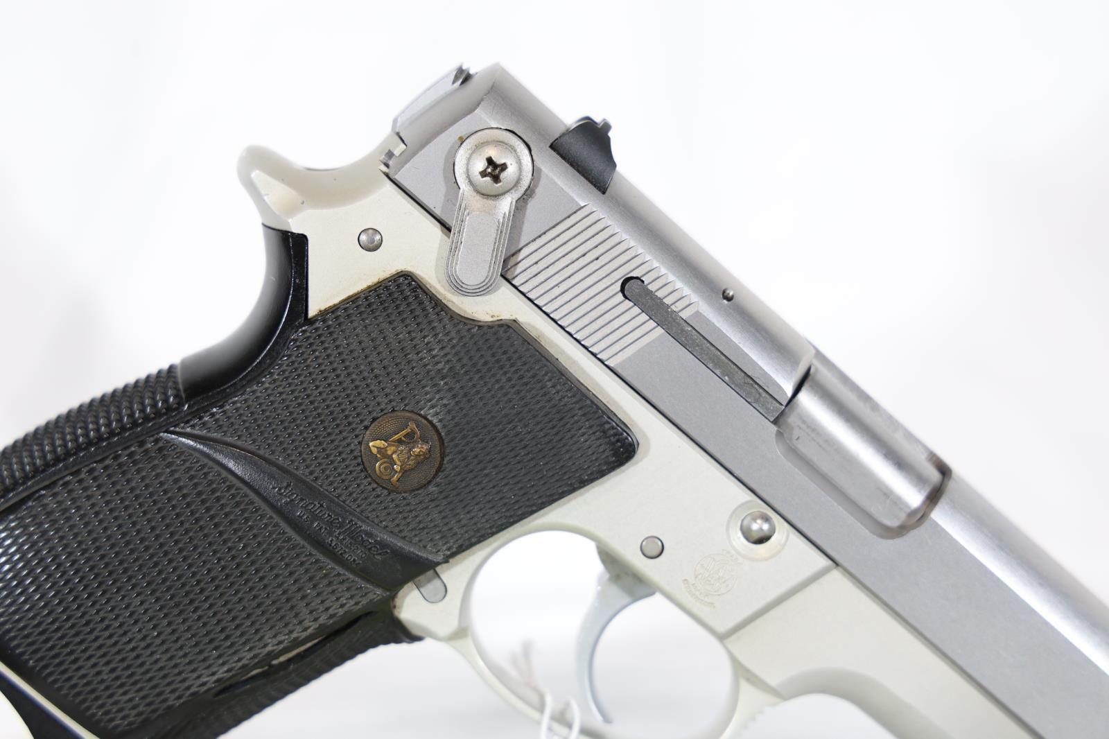 SMITH WESSON 669, SN TBR1151,