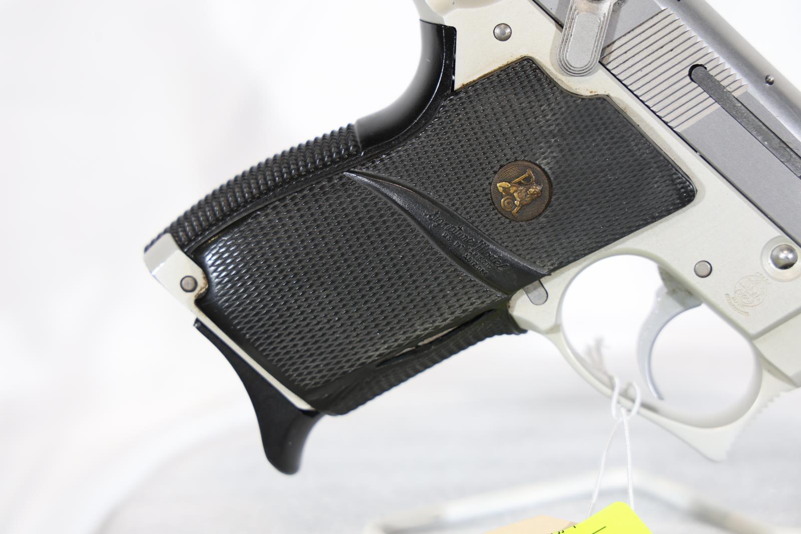 SMITH WESSON 669, SN TBR1151,