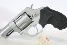 TAURUS 85 ULTRA LITE, SN HR99476,
