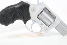 TAURUS ULTRA LITE SN JO34233,