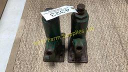 PAIR OF 10 TONNE BOTTLE JACKS