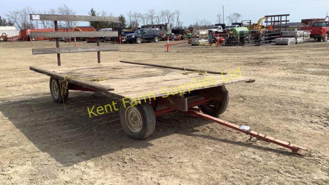 WOODEN FLAT BED WAGON WITH WOODEN END FRAME