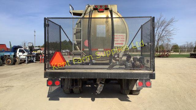 2004 SS WATER TANKER