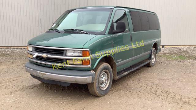 1999 CHEVY EXPRESS VAN