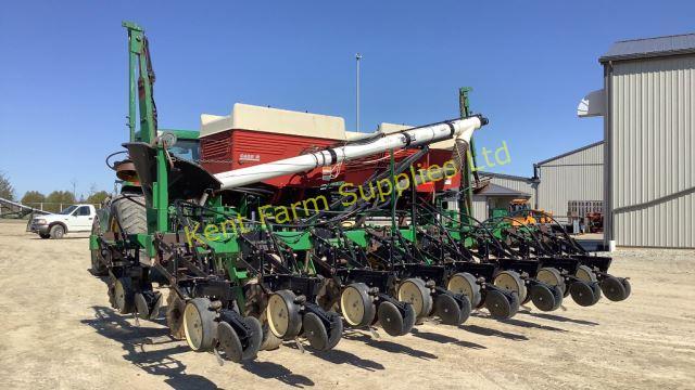 20' NOTILL PLANTER 16 ROW - 15"