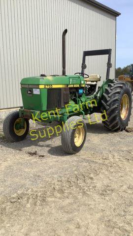 JOHN DEERE 2755 TRACTOR