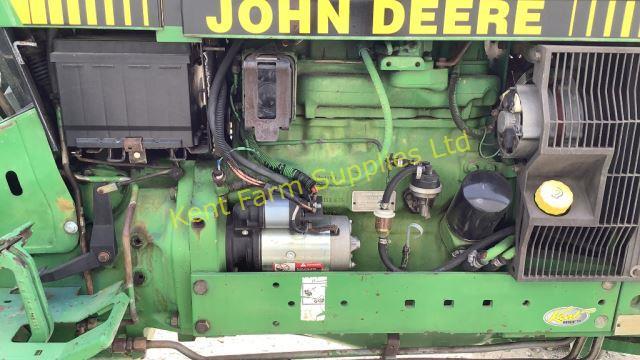 JOHN DEERE 2755 TRACTOR