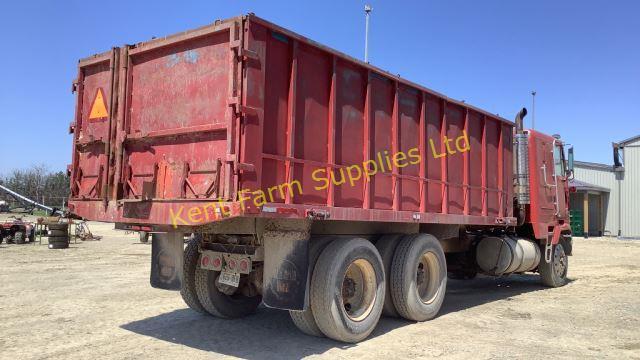 1984 CHEV ASTRO GRAIN TRUCK