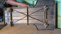 mechanics heavy  plastic creeper