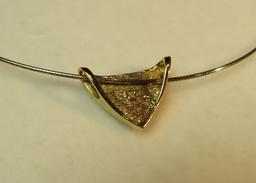 14K -yg- slider w/inlaid lab opal, neck wire included