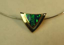 14K -yg- slider w/inlaid lab opal, neck wire included