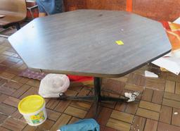 octagon shaped dining table with 4 chairs