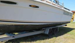 1981 25' SeaRay cabin cruiser with Mercruiser Bravo I/O and trailer