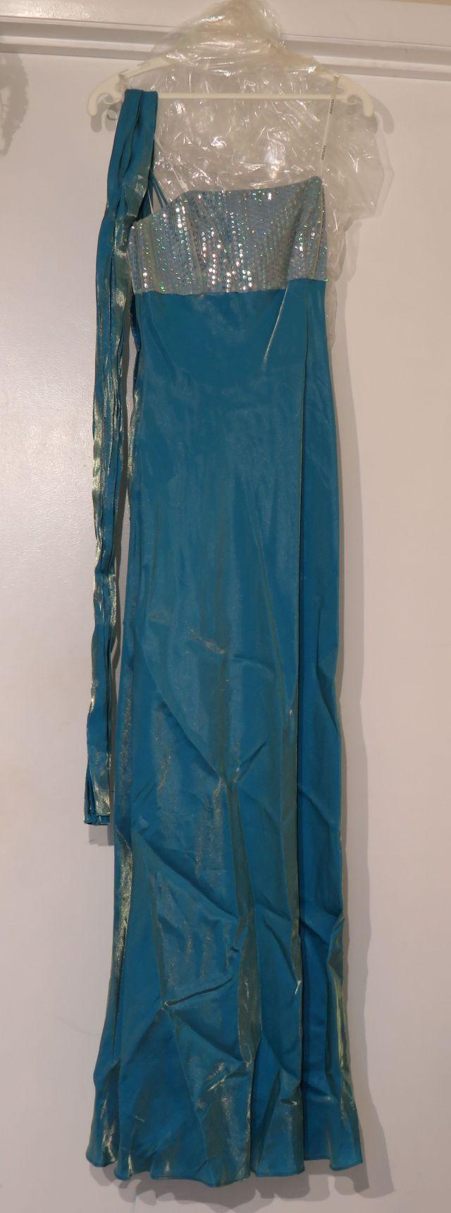 new Faviana Aqua Blue Prom Dress (Size 7/8)