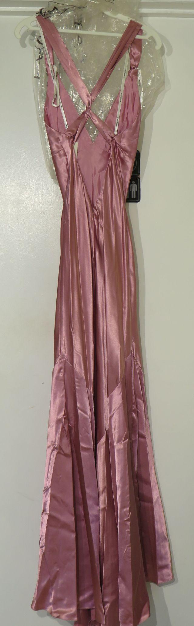new Faviana Pink Prom Dress (Size 7/8)