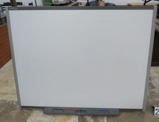 Smart Board Projection Screen/ Dry Erase 48"x64"