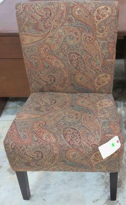 Paisley Patterned Cushioned Chair