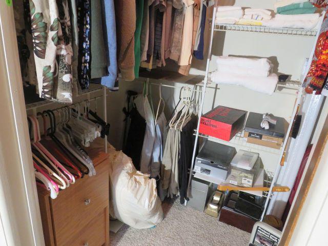 Mixed vintage clothes, towels and bedding