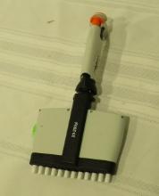 Corning 20-200 µL Lambda Plus 12 Channel Pipettor pipette Autoclavable