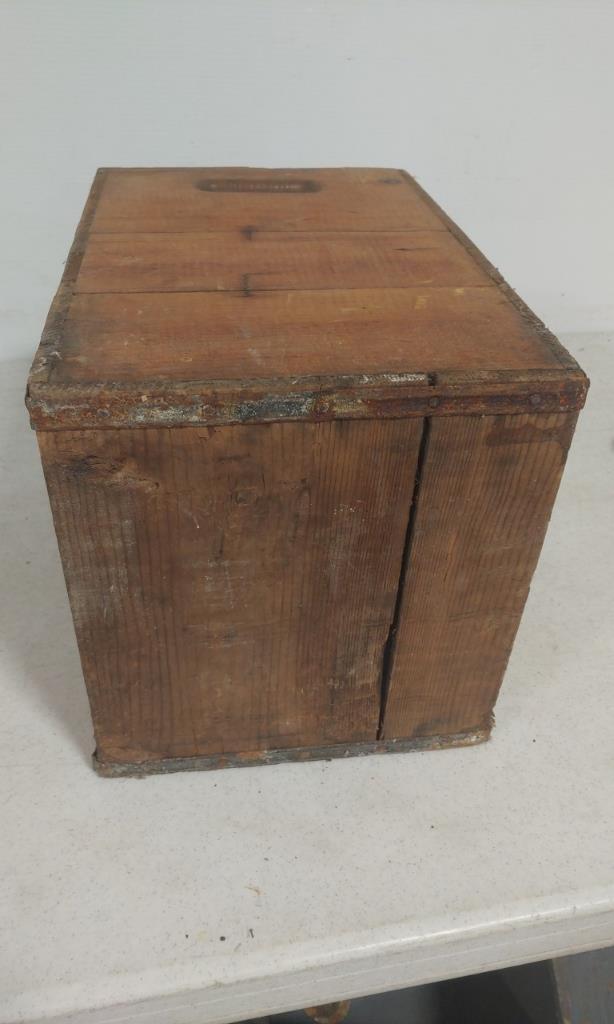 Potosi Brewing Co. Wis. wooden crate