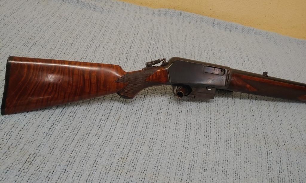 Winchester model 1907